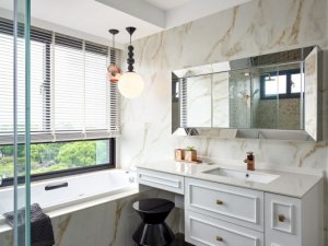 都市时尚卫生间装修效果图 浴室浴缸图片