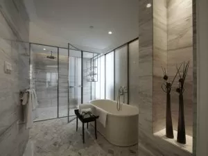 灰色系大卫生间装修效果图 卫生间浴缸图片